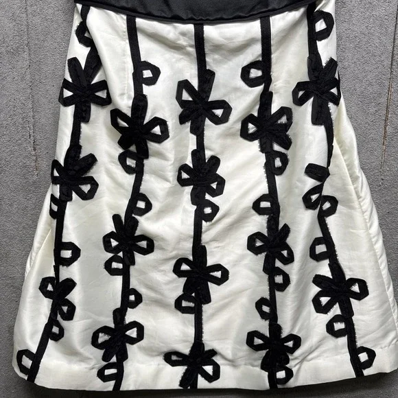 Lilly Pulitzer Black White Silk Strapless Cocktail Dress Women's 10 Bow Applique - Picture 2 of 11